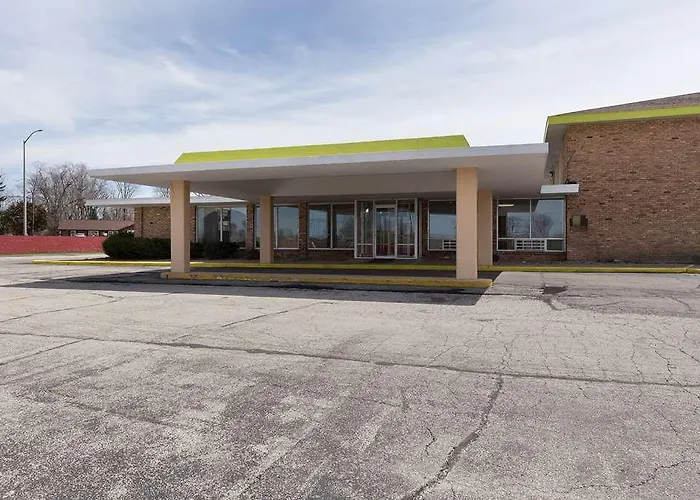 Hotel 6 Lincoln. Il *
